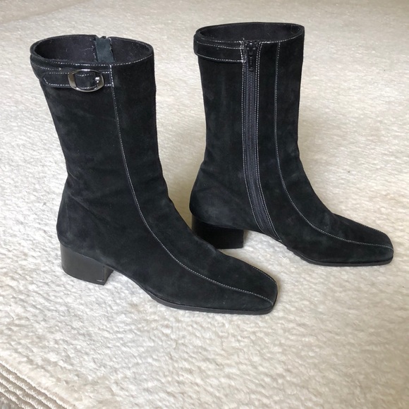 vaneli jonele bootie